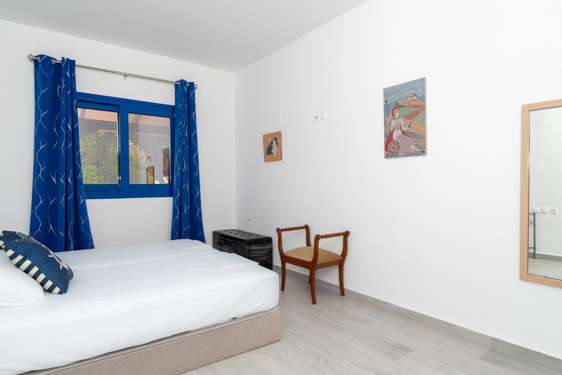 Stratos By Mroom Apartments Makrýgialos Exteriör bild